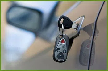 Neighborhood Locksmith Services Kansas City, MO 816-826-3127 - 18-car-unlock