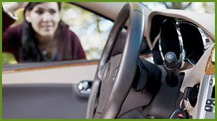 Neighborhood Locksmith Services Kansas City, MO 816-826-3127 - 19-automotive-lockouts